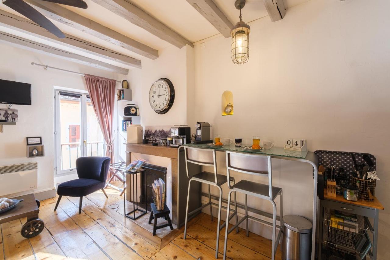 Au Grey D'Annecy, Studio Cosy Au Coeur De La Ville Bagian luar foto