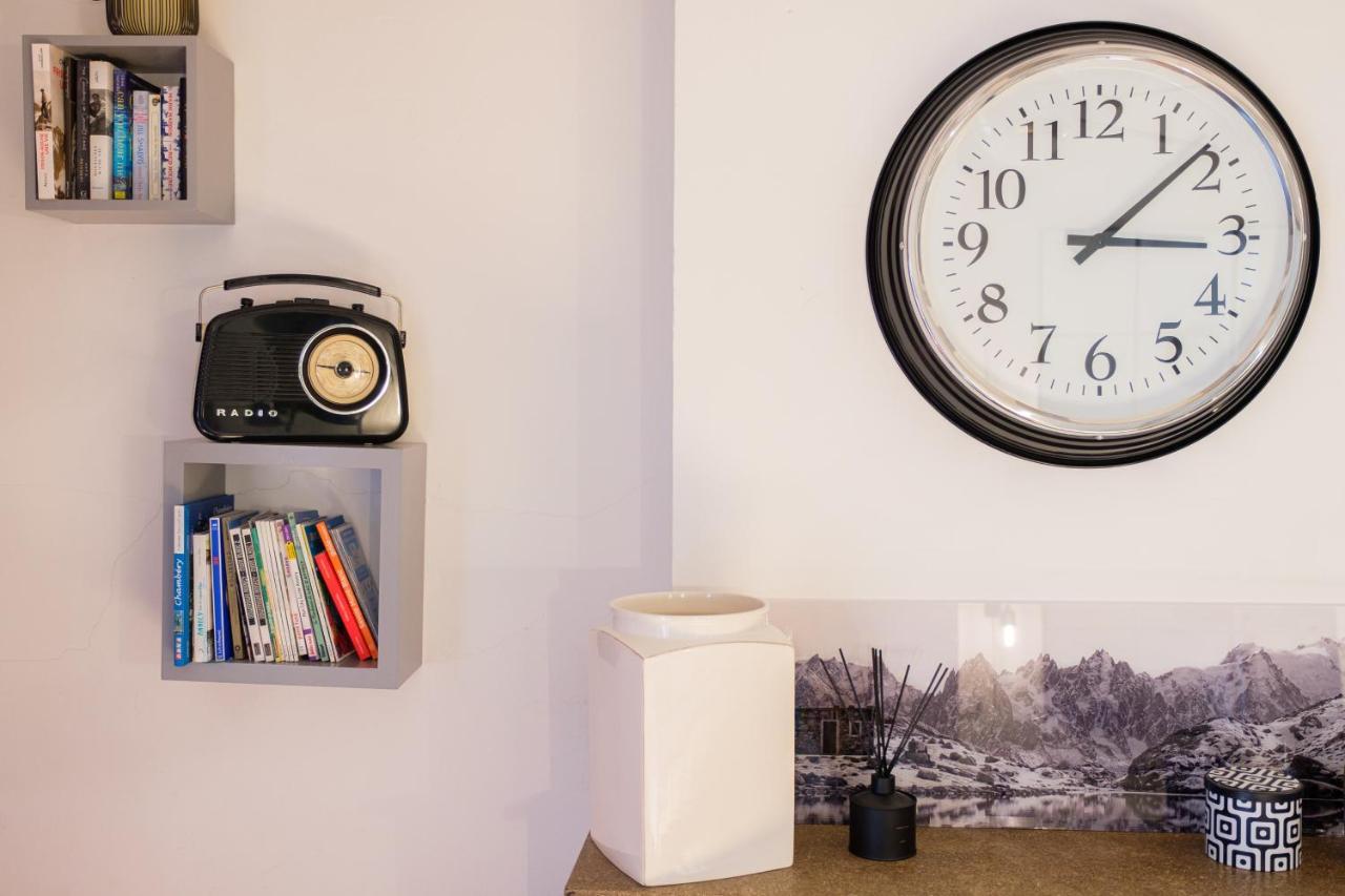 Au Grey D'Annecy, Studio Cosy Au Coeur De La Ville Bagian luar foto